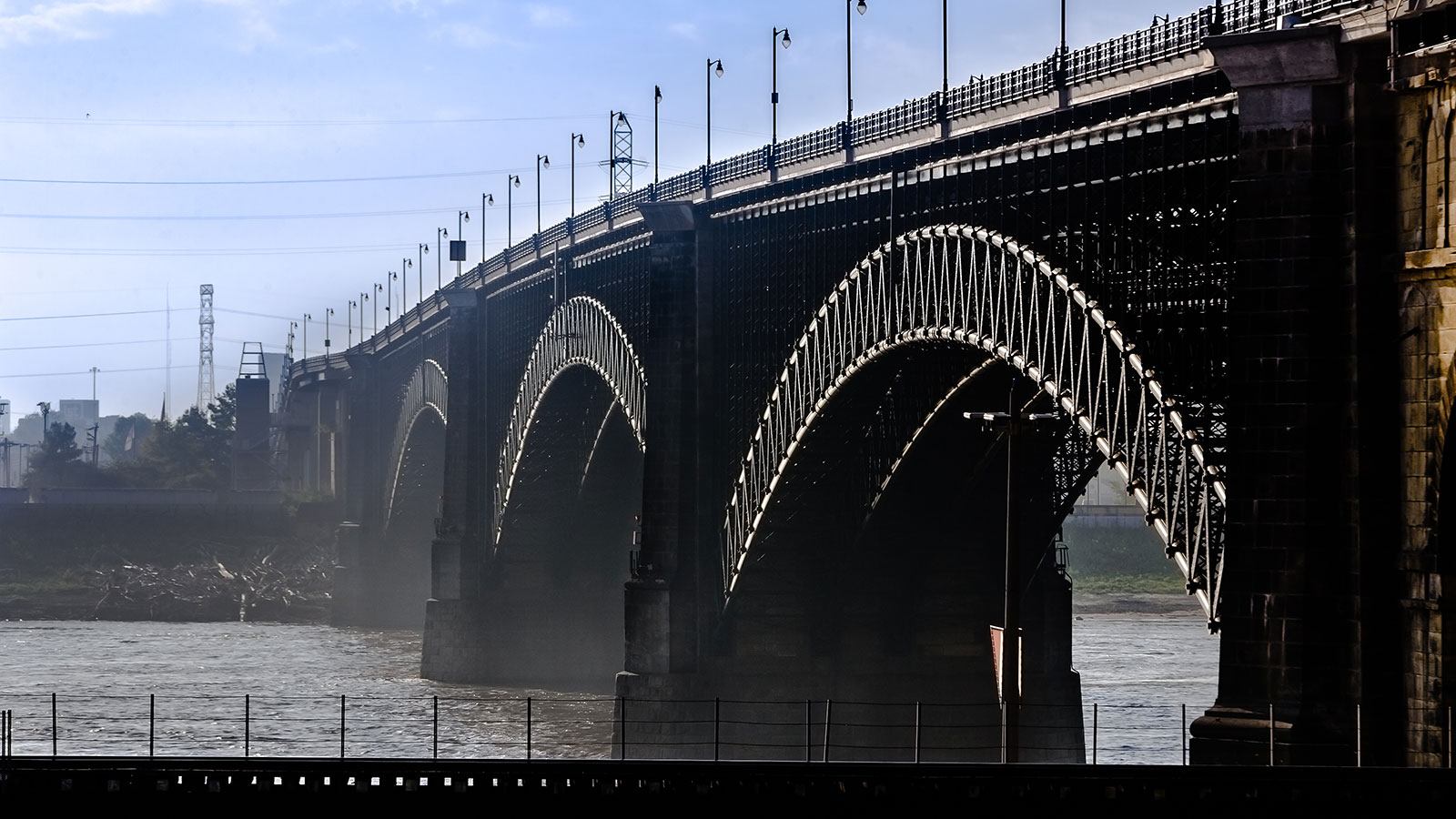 The Eads Bridge, an arch bridge over the Mississippi River connecting St. Louis, Missouri, and East St. Louis, Illinois, 2017