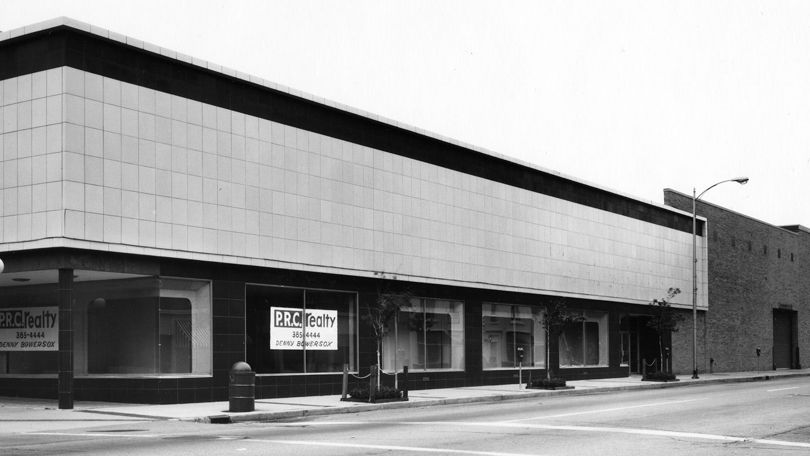 The once bustling J. C. Penney in the Kalamazoo Mall sat vacant in the 1980s
