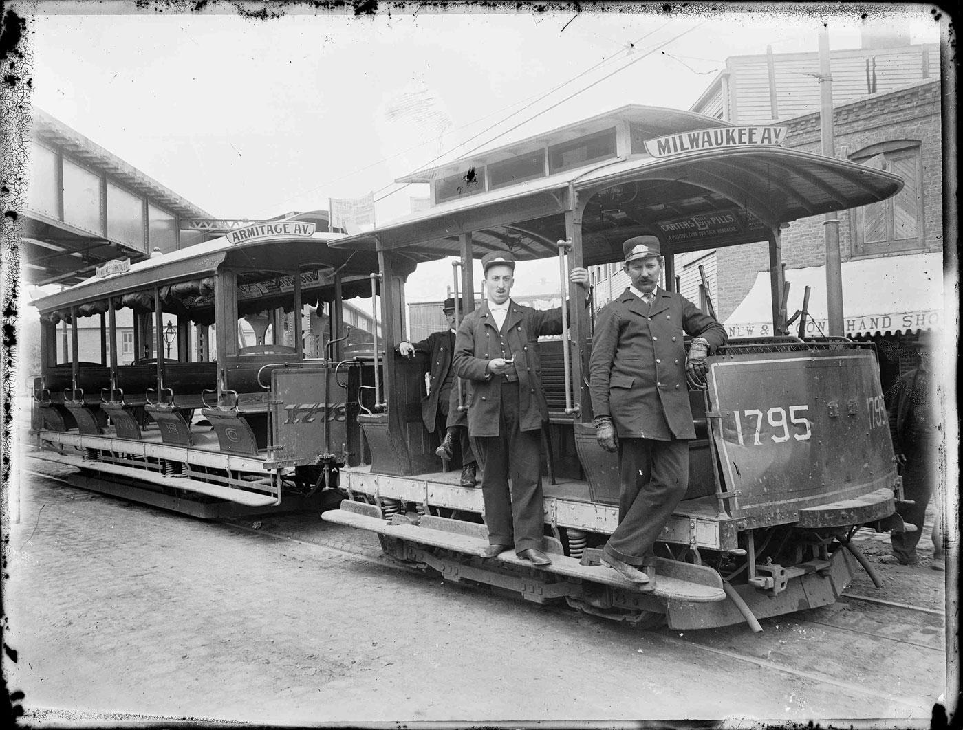 Chicago had the largest cable car system in the country in terms of ridership and actual cars. (Courtesy of the Chicago History Museum)