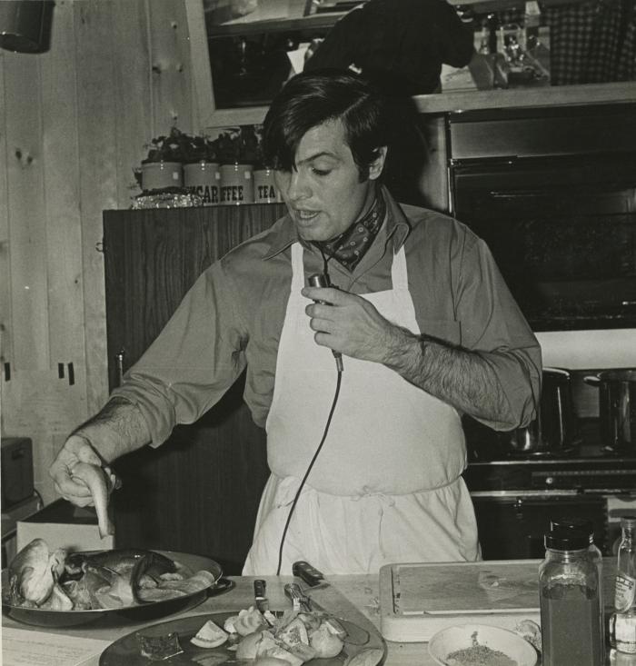 Jacques Pépin teaches a cooking class in the 1970s. Photo: Anthony A. Noble