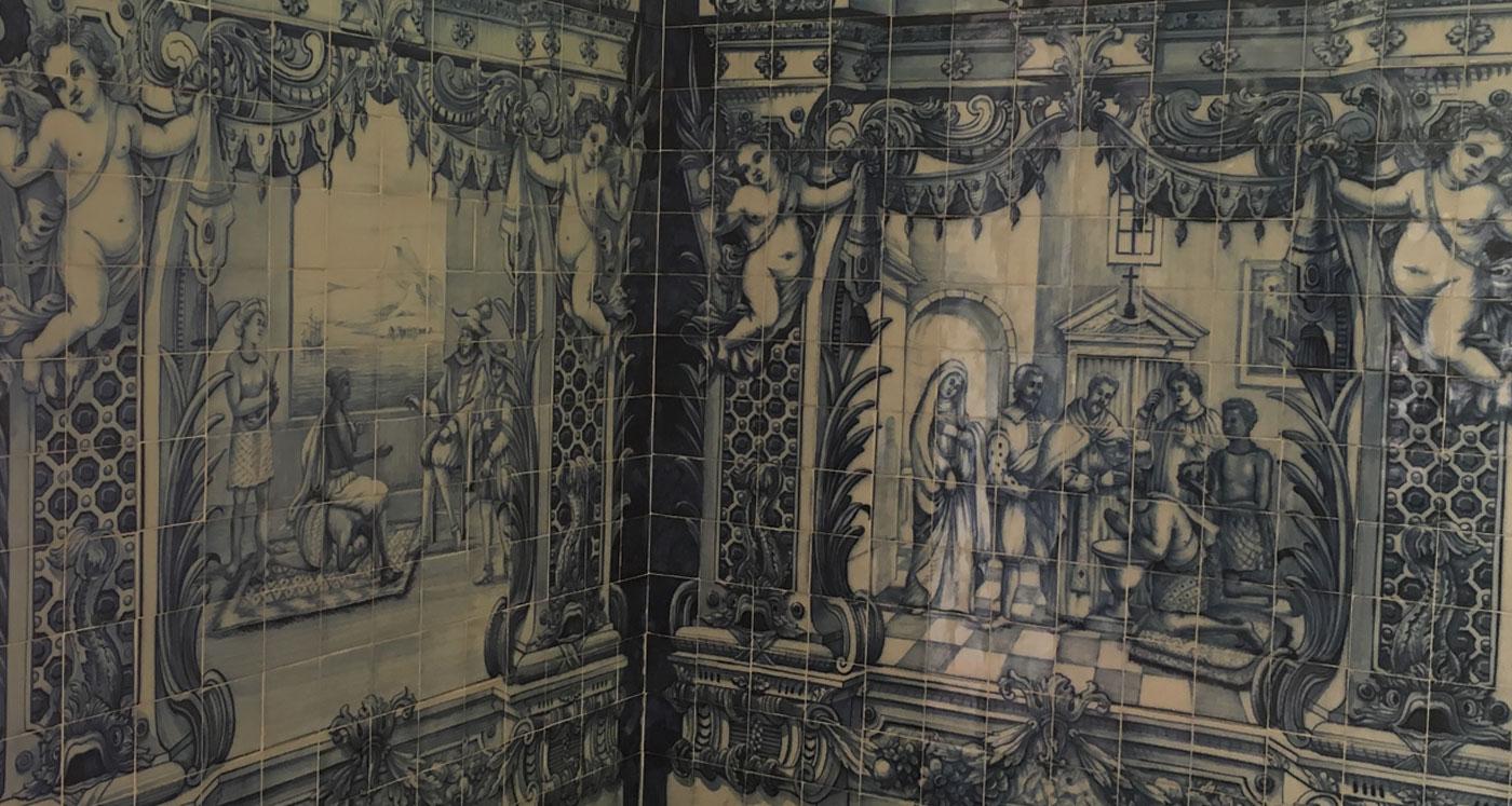 Tiles at the  the Fortaleza de São Miguel depicting Queen Njinga and other parts of Angolan history. (Courtesy of Cécile Fromont)