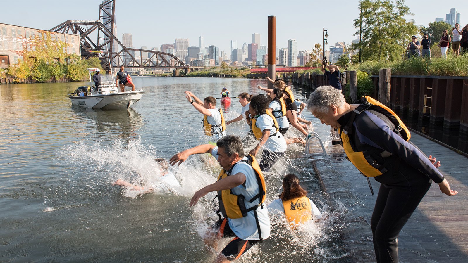 People jumping in Chicago River