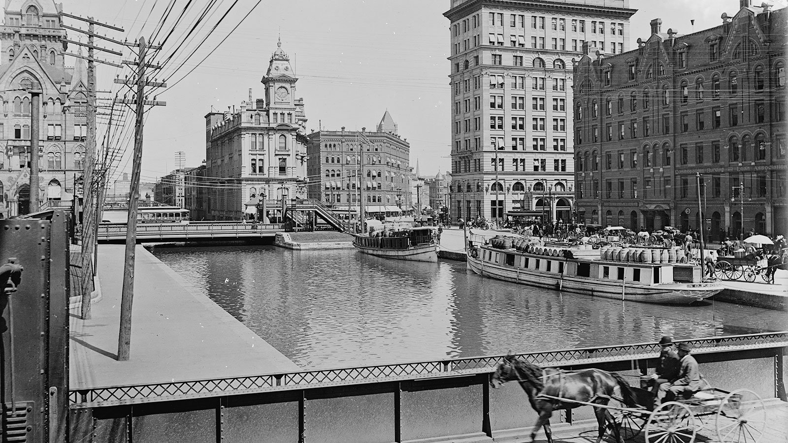 Erie Canal at Salina St., Syracuse, N.Y.
