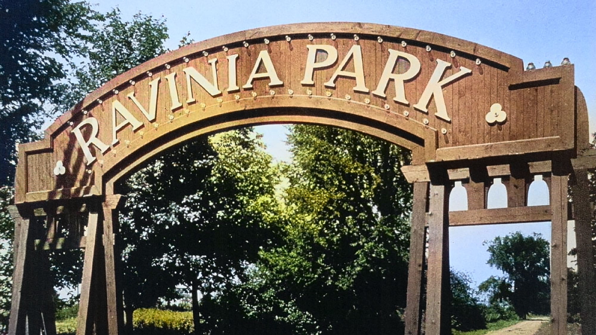 Vintage image of sign for Ravinia Park
