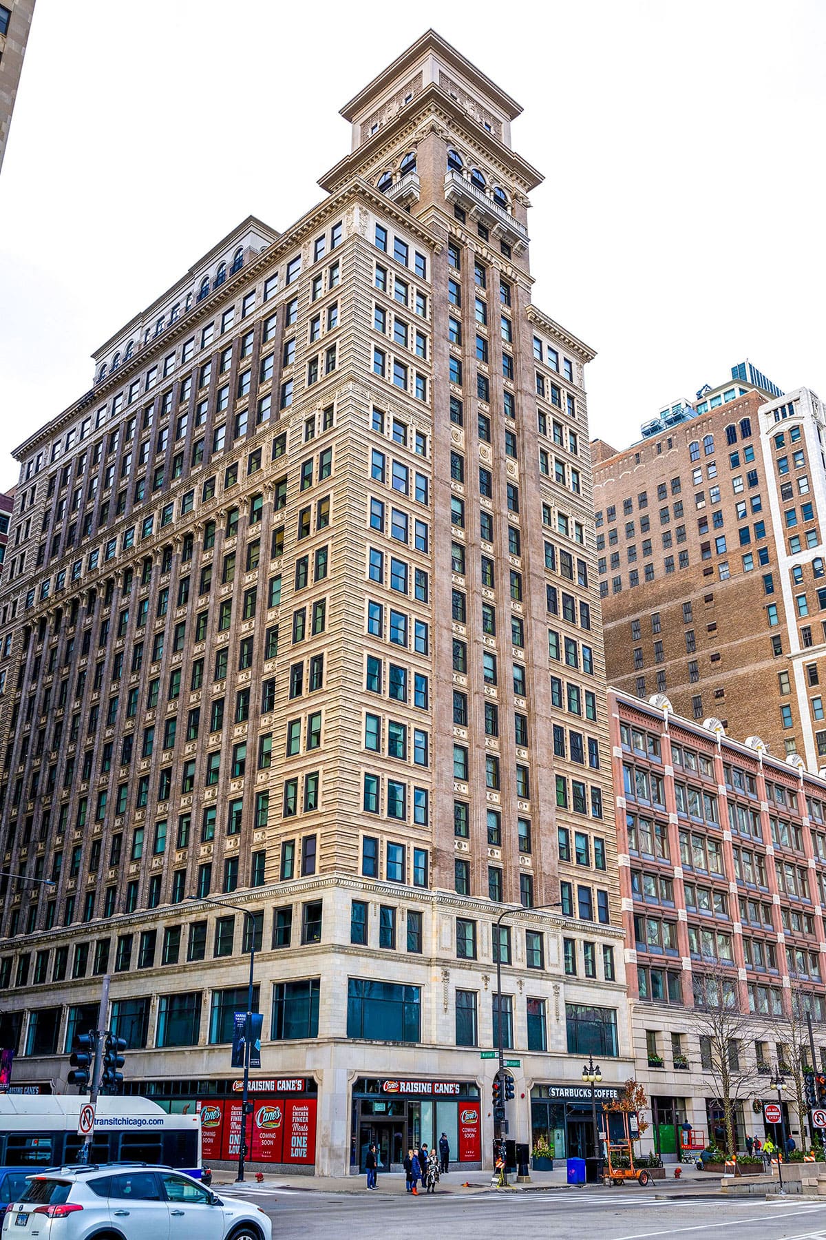 Current day photo of the Montgomery Ward Tower Building on Michigan Avenue
