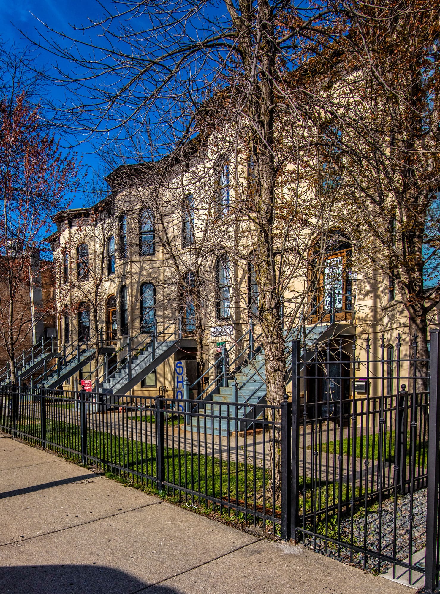 Bronzeville rowhouses