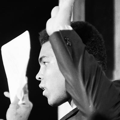 Muhammad Ali speaks at an anti-Vietnam War rally at the University of Chicago Stagg Field House, 5550 South University Avenue, Chicago, Illinois on May 10, 1967. Photo: ST-50000291-0010, Chicago Sun-Times collection, Chicago History Museum