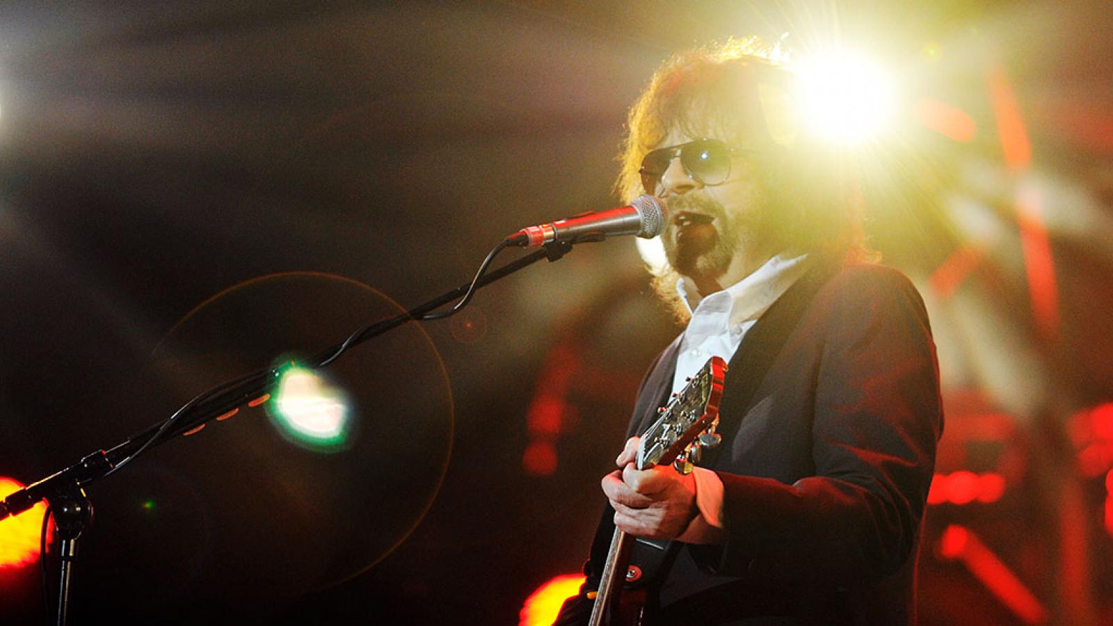 Jeff Lynne’s ELO Concert At The United Center | WTTW Chicago