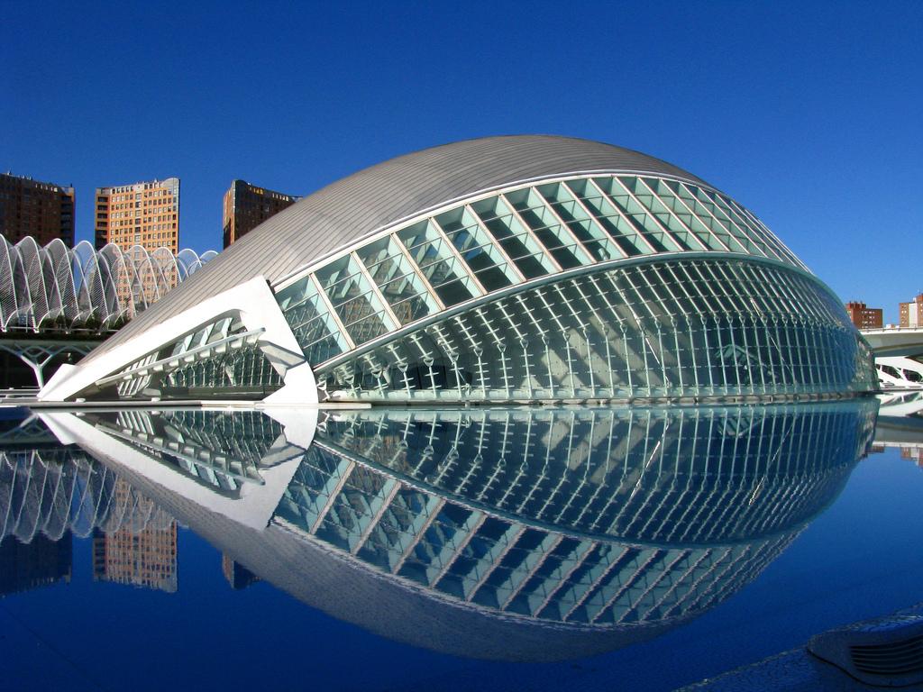 Santiago Calatrava's L’Hemisfèric in Valencia. Photo: Wikimedia Commons, user: HuseyinUlucay