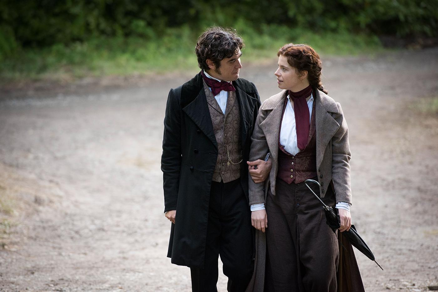 Riccardo Scamarcio as Count Fosco and Jessie Buckley as Marian Hartwright in The Woman in White. Photo: The Woman in White Productions Ltd. / Steffan Hill / Origin Pictures