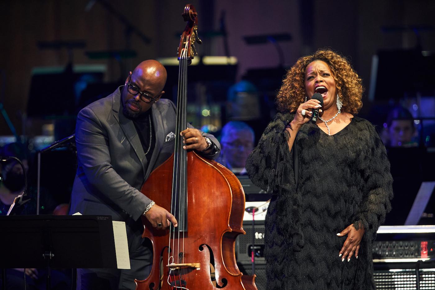 Christian McBride and Dianne Reeves perform “It Don’t Mean a Thing (If it Ain’t Got That Swing)” by Duke Ellington and Irving Mills. Photo: Scott Suchman