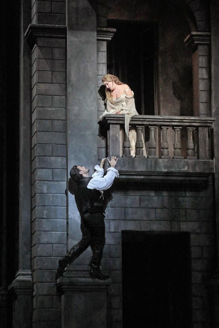 Vittorio Grigolo as Roméo and Diana Damrau as Juliette in Gounod's Roméo et Juliette at the Met. Photo: Ken Howard/Metropolitan Opera
