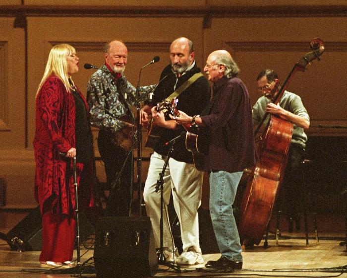 Peter, Paul & Mary with Pete Seeger at Carnegie Hall. Photo: Robert Corwin