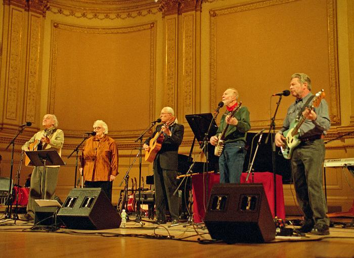 The Weavers with Pete Seeger at Carnegie Hall. Photo: Robert Corwin