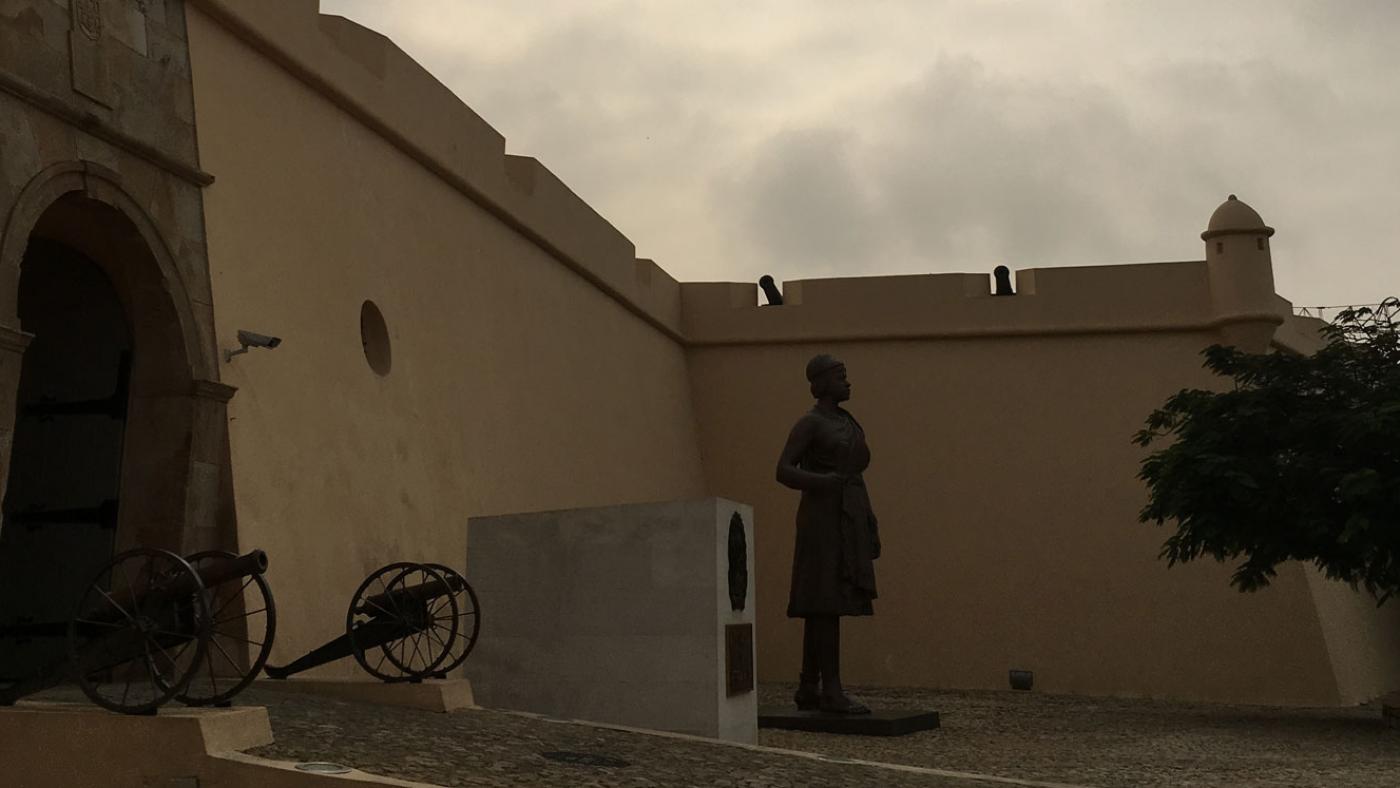 A statue of Queen Njinga outside the Fortaleza de São Miguel in Luanda, Angola. (Courtesy of Cécile Fromont)