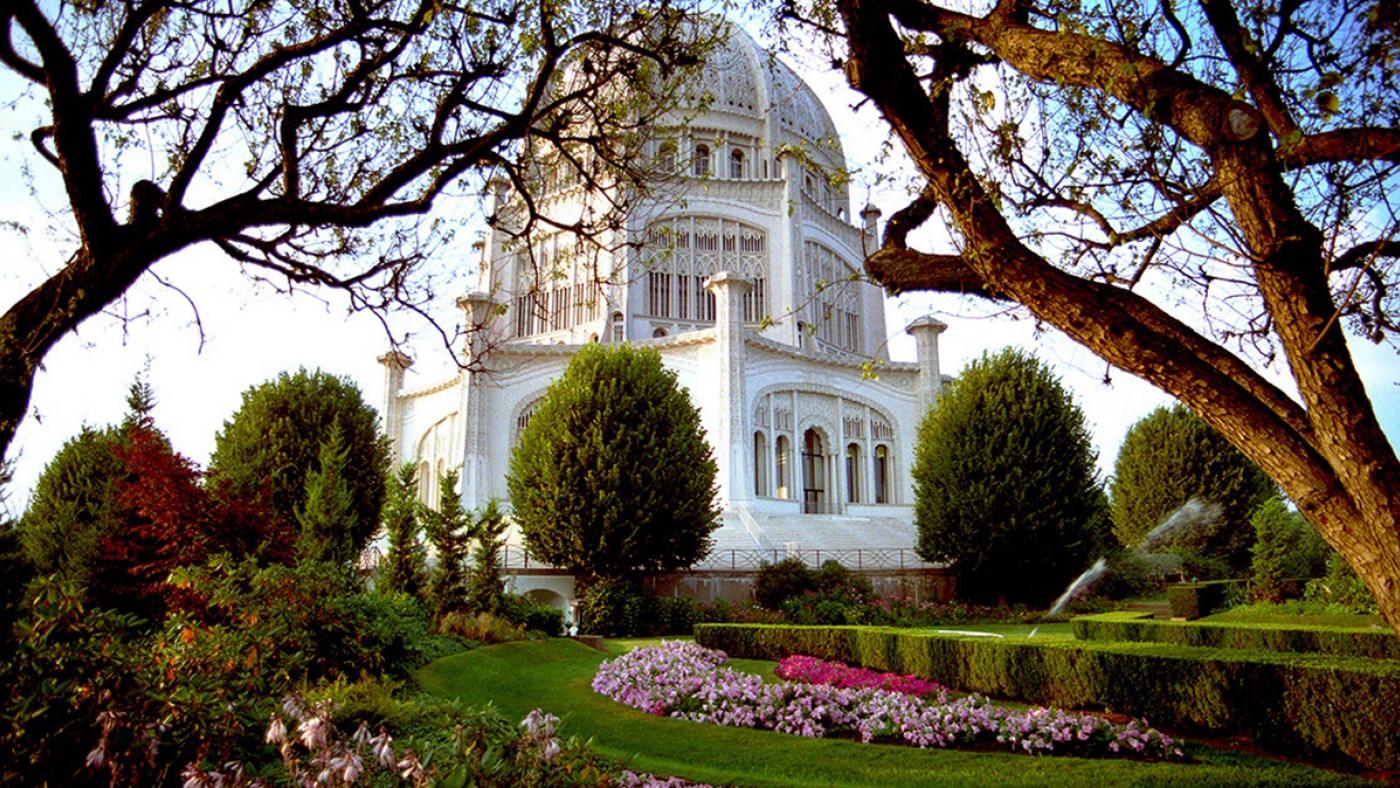 The Bahá’i House of Worship in Wilmette, Illinois, north of Chicago. Photo: Courtesy of the US Bahá’í National Center