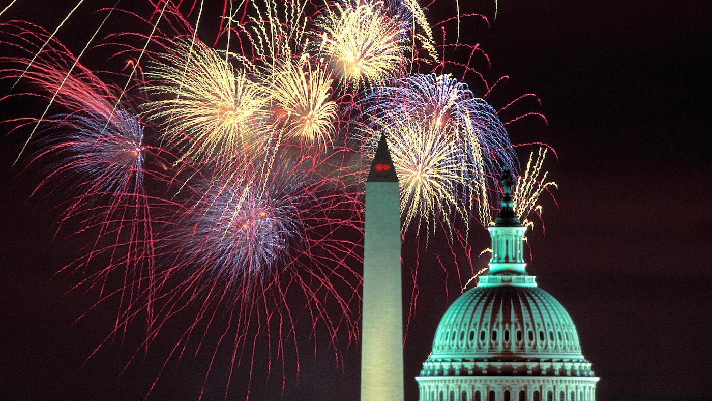 Fireworks over the U.S. Capitol. Photo: Mark Reinstein/Alamy Stock Photo