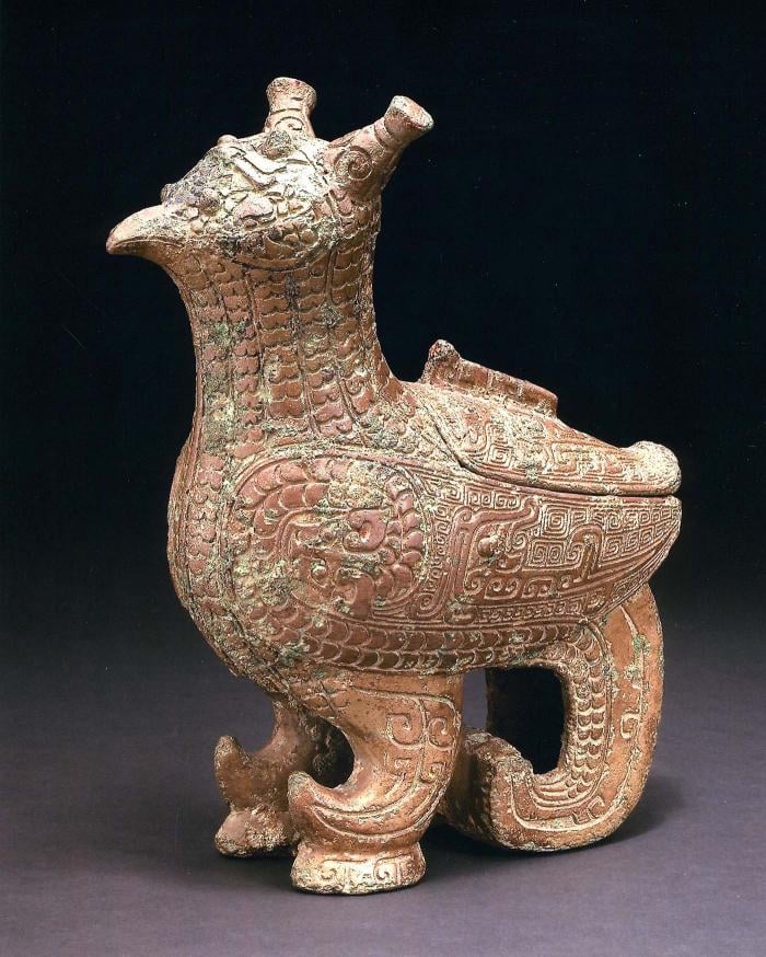 Bird-Shaped Wine Container, Late Shang dynasty. Photo: Courtesy of the Art Institute of Chicago.