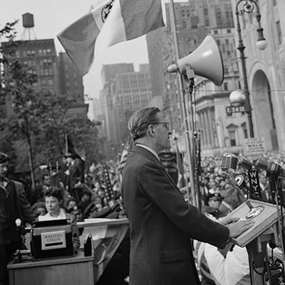 Rabbi Stephen Wise addresses a crowd at a rally outside Madison Square Garden. Photo: Courtesy Library of Congress